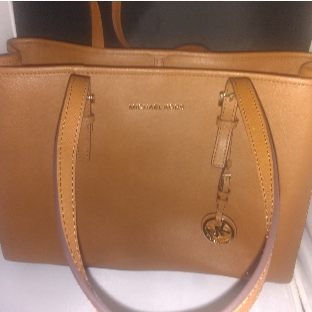 Michael kors MK Jet Set EW EX Large Saffiano leather handbag East West Travel - Picture 7 of 10